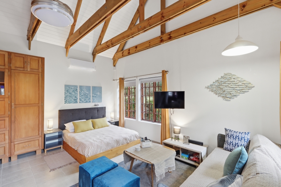 To Let 1 Bedroom Property for Rent in Knysna Central Western Cape